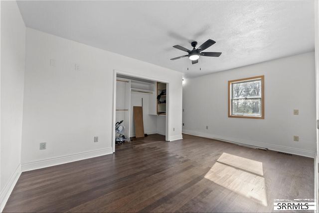 372 E 73rd S, Idaho Falls, ID 83404