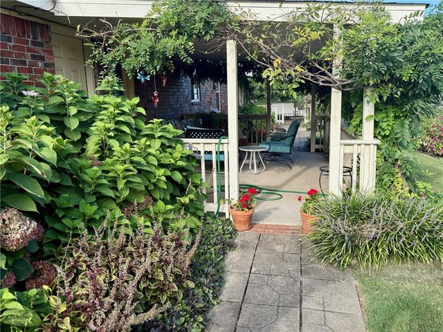 580 Beca Lane, Prairie Grove, AR 72753