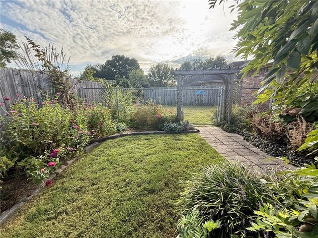 580 Beca Lane, Prairie Grove, AR 72753