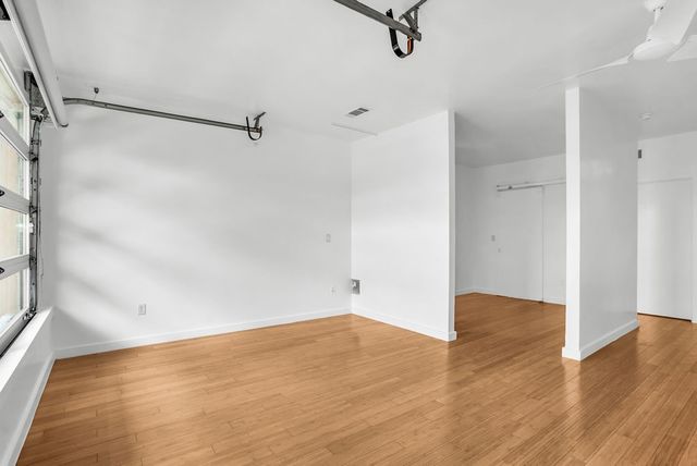 1111 S Akard Street 304, Dallas, TX 75215