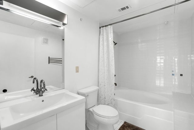 1111 S Akard Street 304, Dallas, TX 75215
