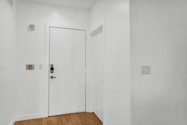 1111 S Akard Street 304, Dallas, TX 75215