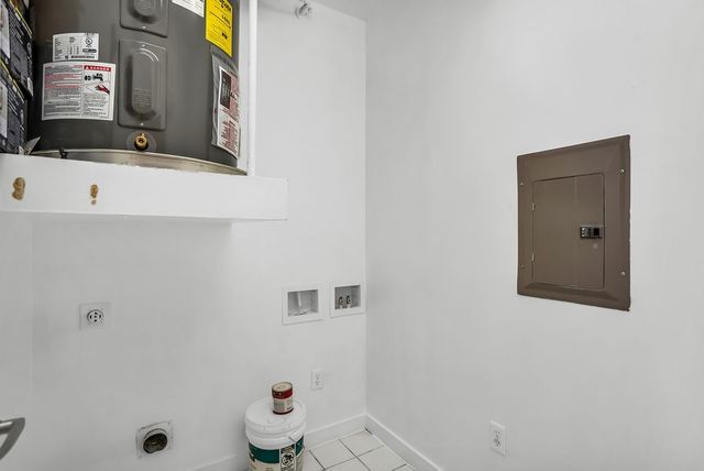 1111 S Akard Street 304, Dallas, TX 75215