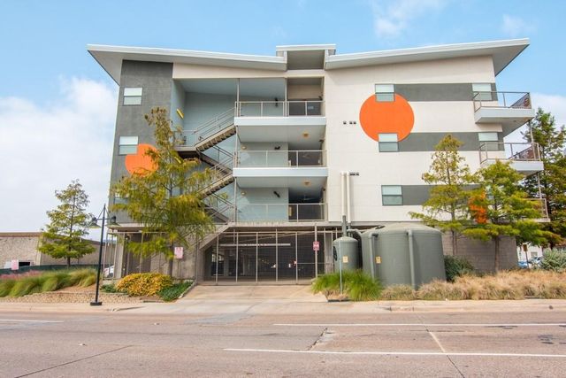 1111 S Akard Street 304, Dallas, TX 75215