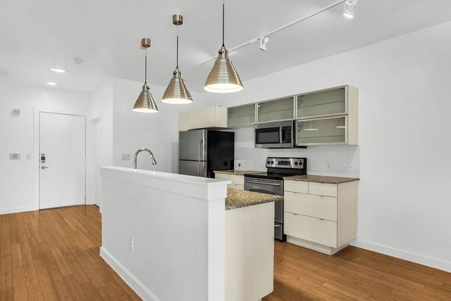 1111 S Akard Street 304, Dallas, TX 75215