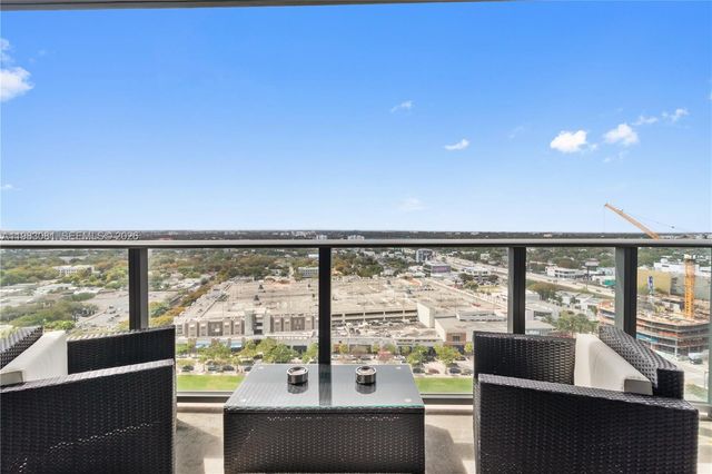 121 NE 34th St 2109, Miami, FL 33137