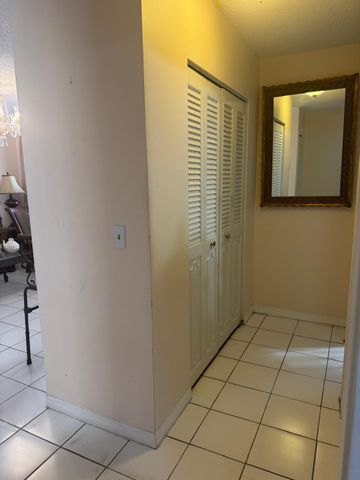 966 Sumter Road E, West Palm Beach, FL 33415