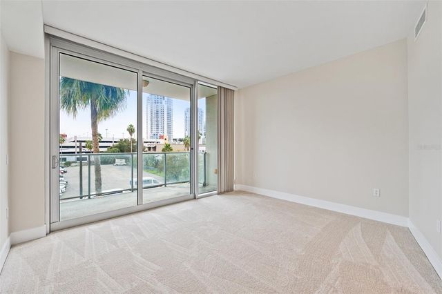 912 CHANNELSIDE DRIVE 2310, Tampa, FL 33602