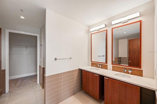 912 CHANNELSIDE DRIVE 2310, Tampa, FL 33602