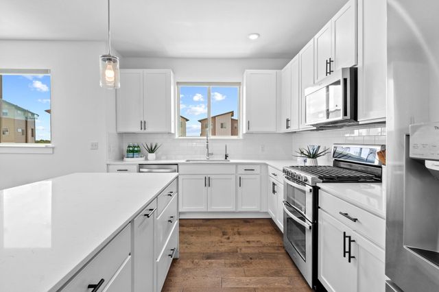 5315 La Crosse Ave 11, Austin, TX 78739