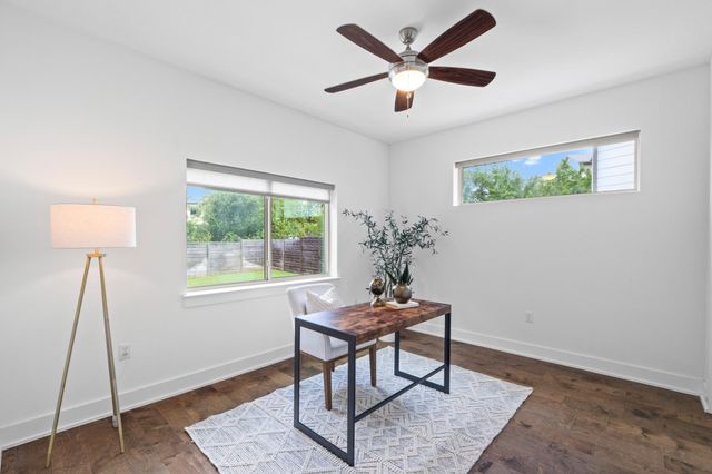 5315 La Crosse Ave 11, Austin, TX 78739