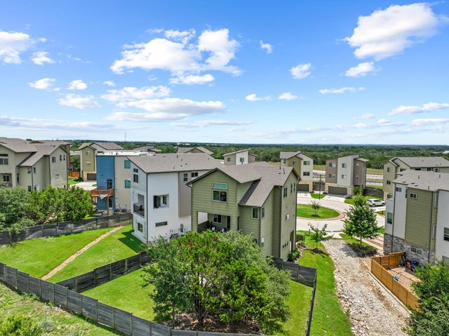 5315 La Crosse Ave 11, Austin, TX 78739