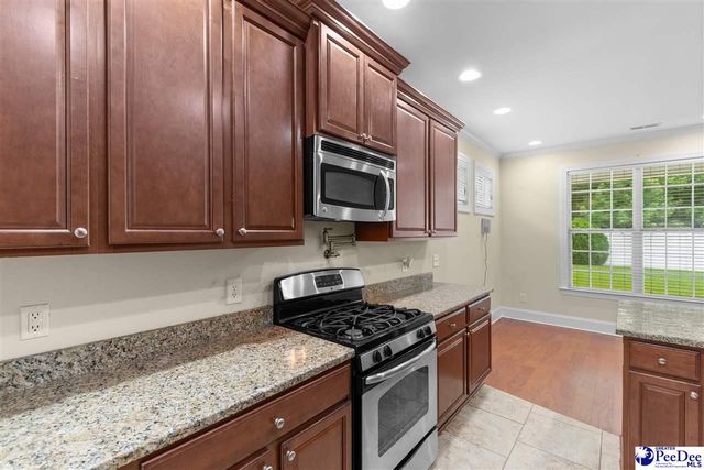2688 Encino Dr, Florence, SC 29505