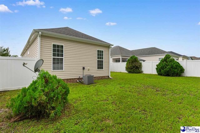 2688 Encino Dr, Florence, SC 29505