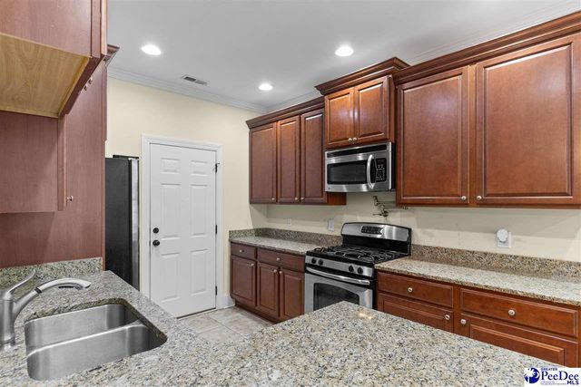 2688 Encino Dr, Florence, SC 29505