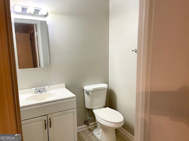 315 Chase Drive, Fayetteville, GA 30214