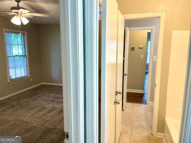 315 Chase Drive, Fayetteville, GA 30214