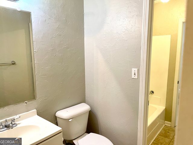 315 Chase Drive, Fayetteville, GA 30214