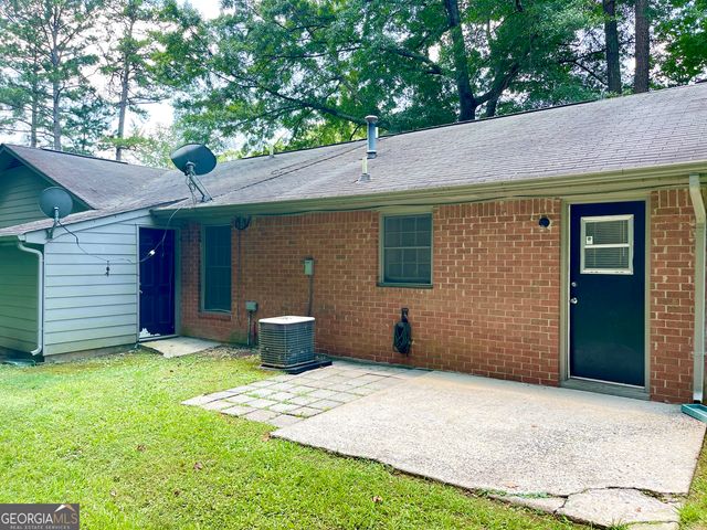 315 Chase Drive, Fayetteville, GA 30214
