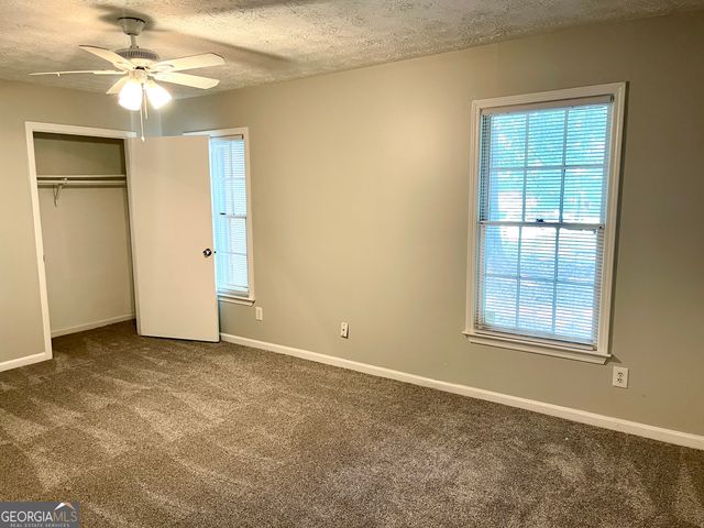 315 Chase Drive, Fayetteville, GA 30214