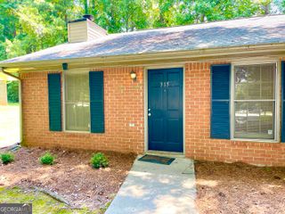 315 Chase Drive, Fayetteville, GA 30214