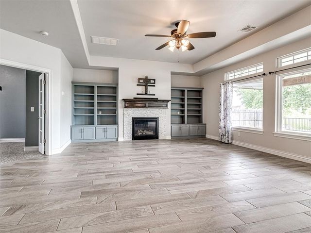 3400 Upland Ridge Drive, Yukon, OK 73099