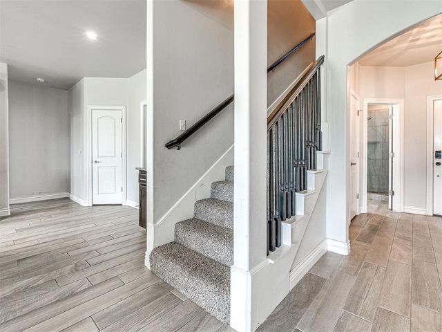 3400 Upland Ridge Drive, Yukon, OK 73099