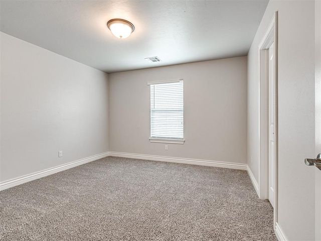 3400 Upland Ridge Drive, Yukon, OK 73099