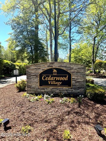 901 Cedarwood Village, Morehead City, NC 28557