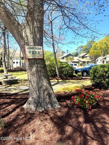 901 Cedarwood Village, Morehead City, NC 28557