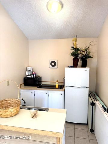 901 Cedarwood Village, Morehead City, NC 28557