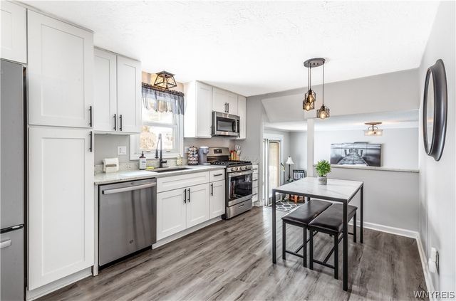 106 Dorset Drive, Lancaster, NY 14043