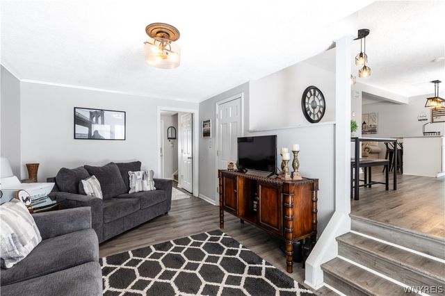 106 Dorset Drive, Lancaster, NY 14043