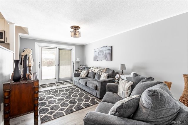 106 Dorset Drive, Lancaster, NY 14043