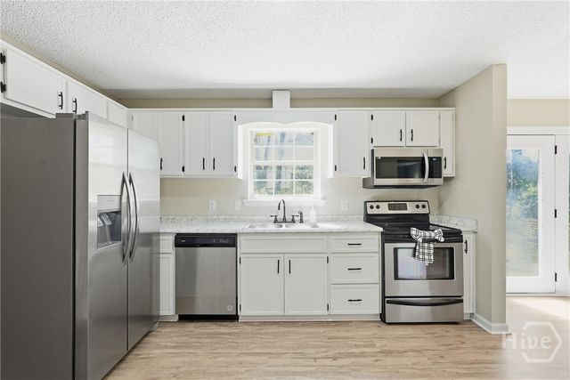 205 Pamela Drive, Allenhurst, GA 31301