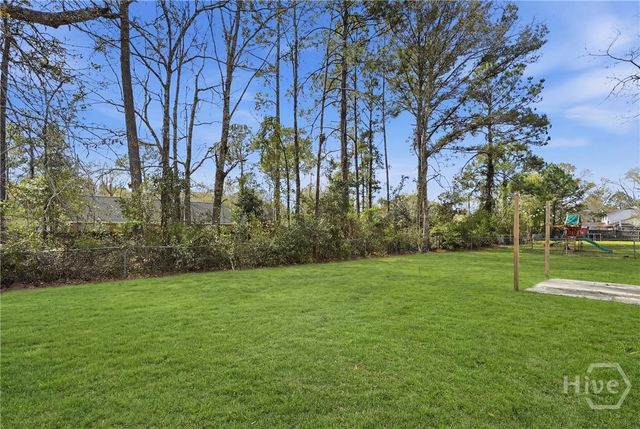 205 Pamela Drive, Allenhurst, GA 31301