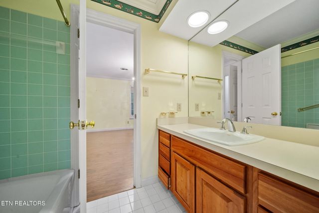 6329 Mountain Laurel Rd, Knoxville, TN 37924