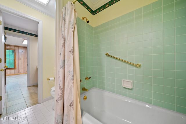 6329 Mountain Laurel Rd, Knoxville, TN 37924