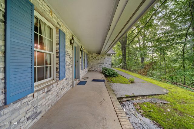 6329 Mountain Laurel Rd, Knoxville, TN 37924