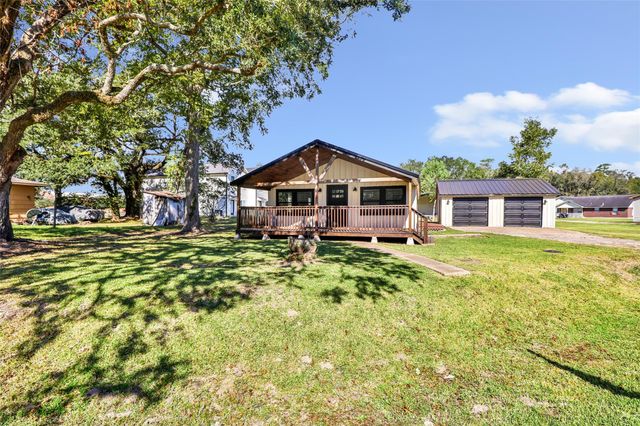 104 Tram Road, Dayton, TX 77535