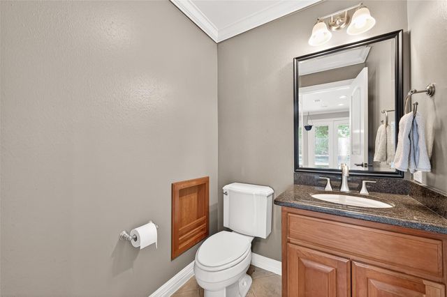 903 Sugarfield Court, Sugar Land, TX 77498