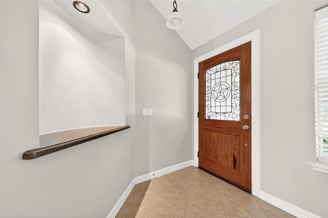 903 Sugarfield Court, Sugar Land, TX 77498