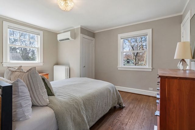 2336 Grey Avenue, Evanston, IL 60201