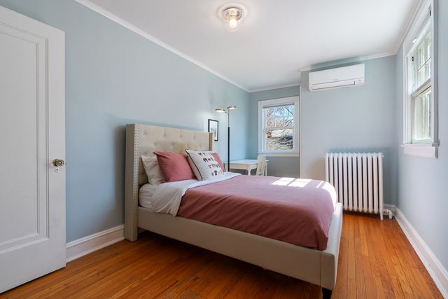 2336 Grey Avenue, Evanston, IL 60201