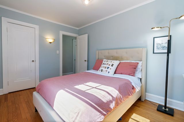 2336 Grey Avenue, Evanston, IL 60201