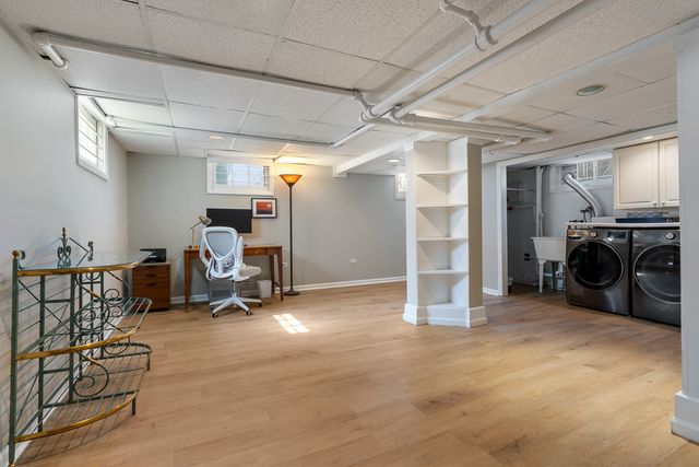 2336 Grey Avenue, Evanston, IL 60201