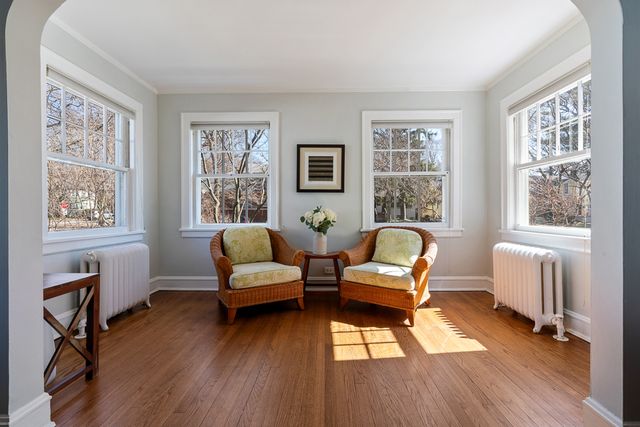 2336 Grey Avenue, Evanston, IL 60201