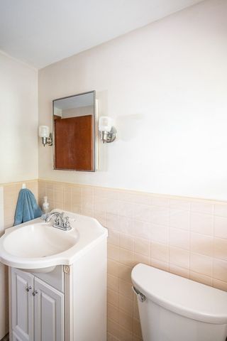 124 King Hill Road, Braintree, MA 02184