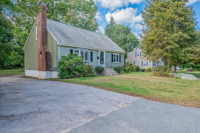 124 King Hill Road, Braintree, MA 02184