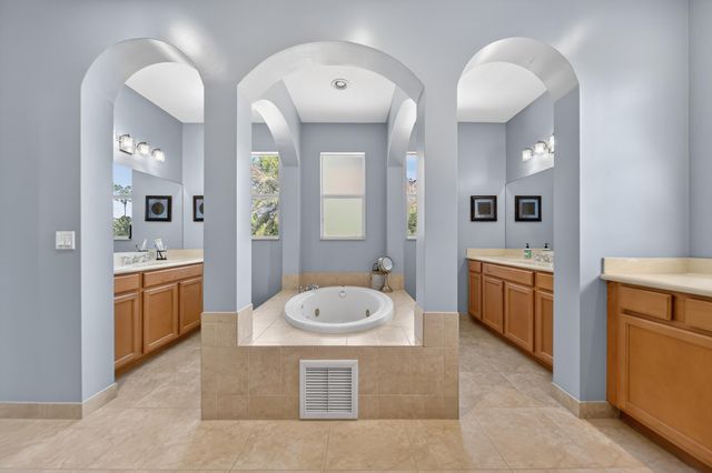 5753 SW LONGSPUR Lane, Palm City, FL 34990